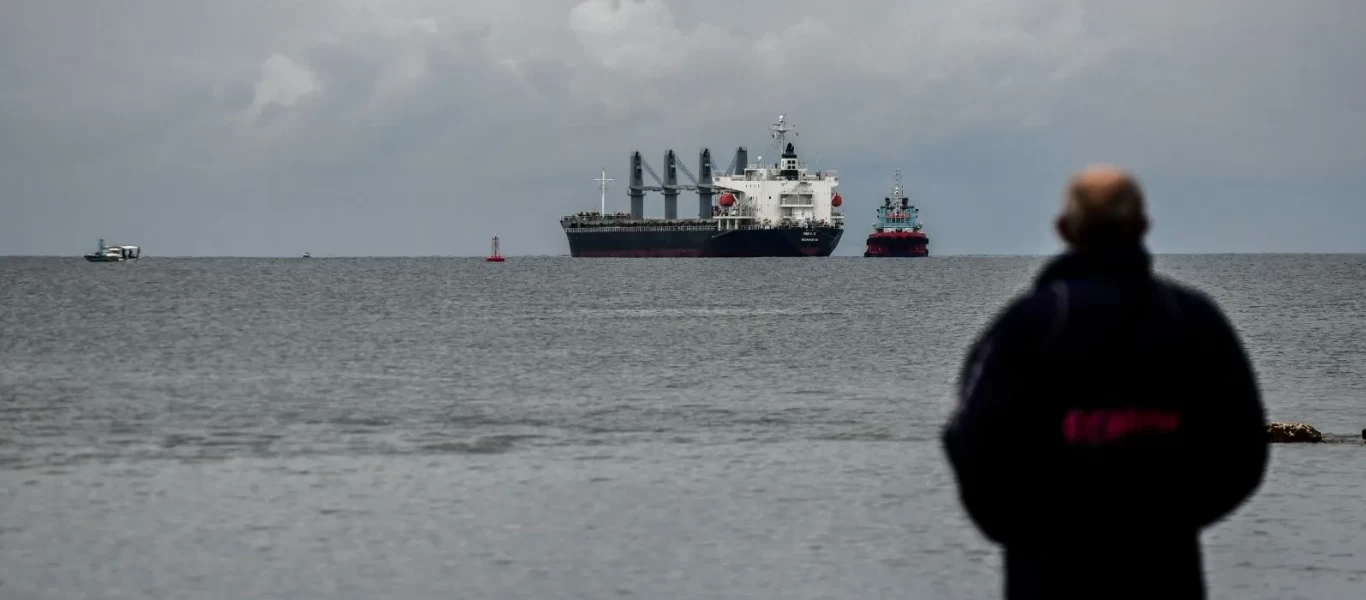 Καταγγελία ΠΕΝΕΝ: Εννέα ναυτικοί εγκλωβισμένοι 15 μήνες σε πλοίο λόγω διαφορών εταιρείας-τραπεζών!